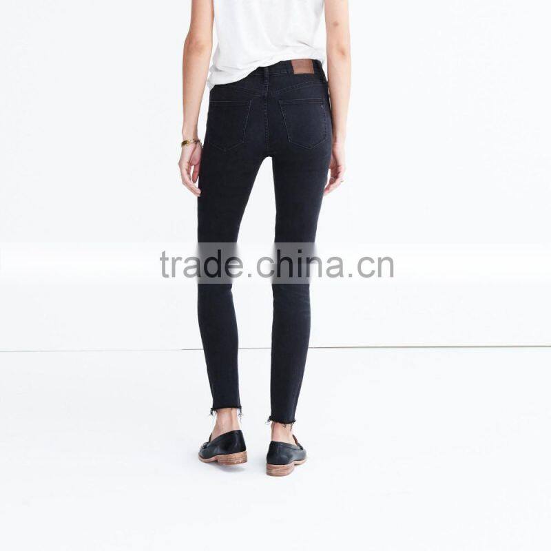 Washed Denim Jeans Wholesale Jeans in Black Sea
