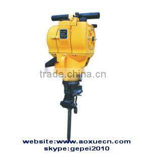Clean concrete damaged road and public project machine, gasoline picaxe machine