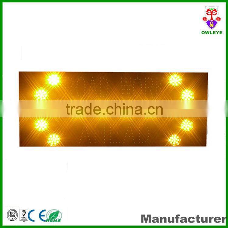 High luminance solar LED construction sign