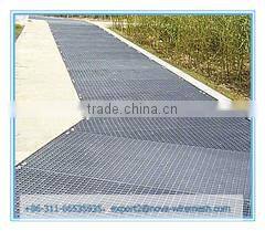 Manufacturing special-shaped steel grating/ steel deck grating/floor grating price