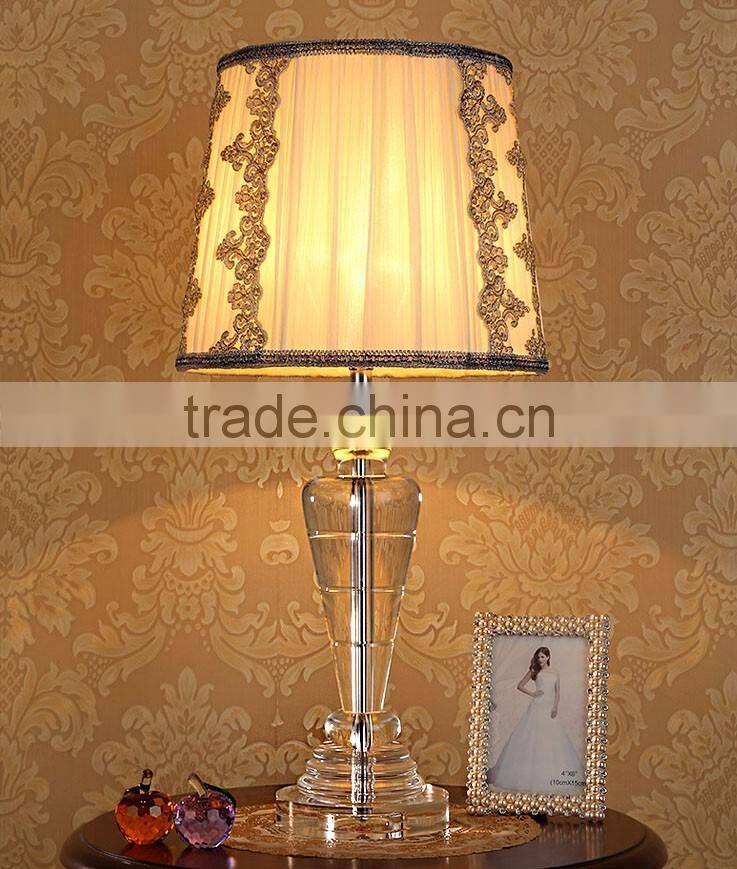 Luxury European style crystal table lamp with white color lace lampshade