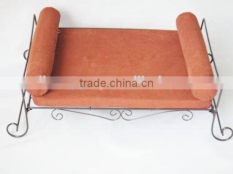 Hot selling Metal Scroll Comfort pet sofa cat dog sofa