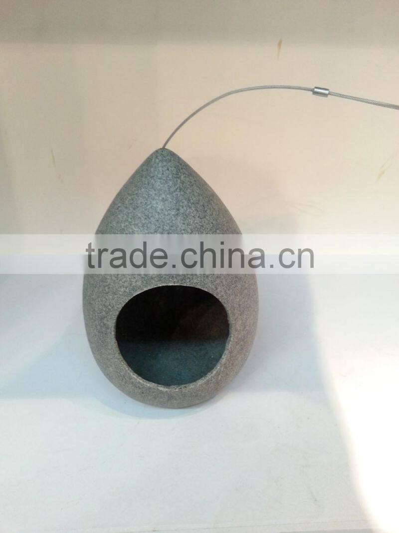 New Design Hanging Polyreain Bird Feeder