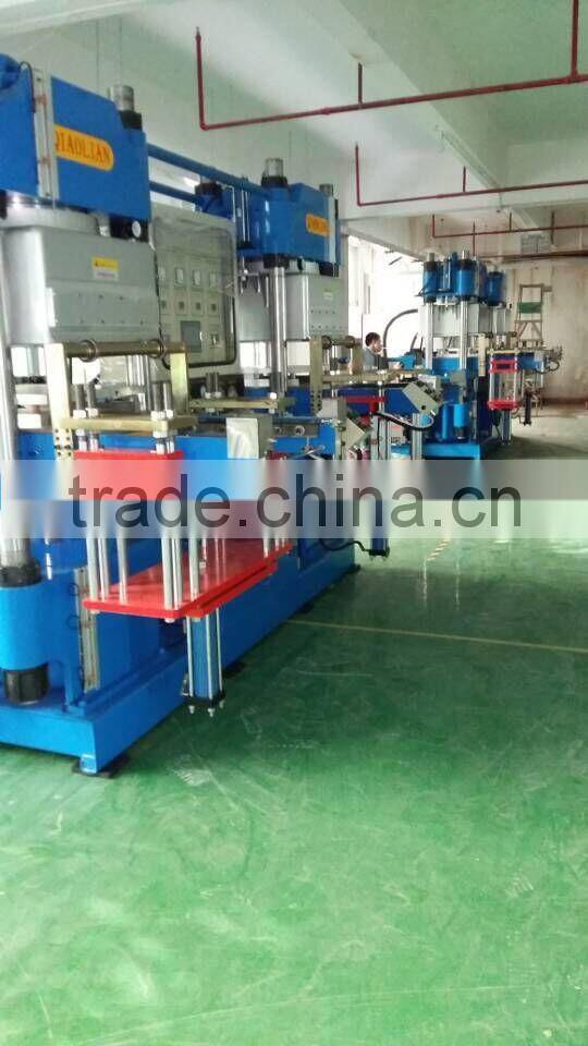 Various Size Glass Baby Water Bottle With Silicone Sleeve