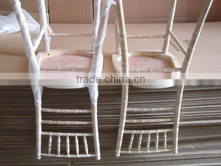 hot sale stackable UK style beech wood Banqueting Limewash chiavari chair