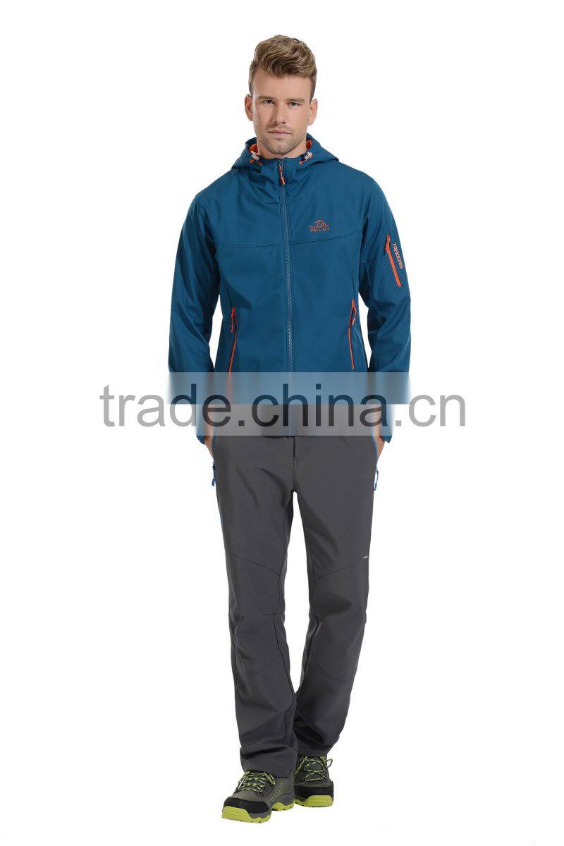 High quality oem service outdoor softshell jacket custom embroidered for men