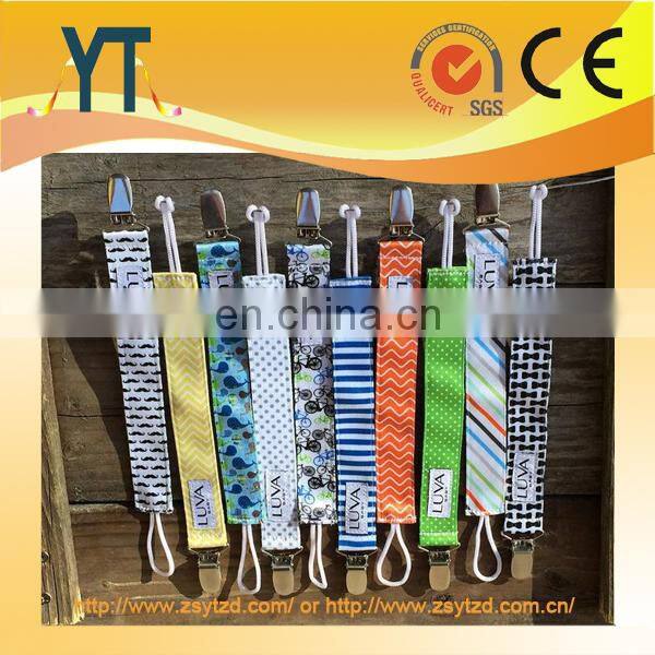 2017 Custom Paci Clip, Toy Leash, Binky Leash, Wholesale Good Quality BPA Free Baby Silicon Pacifier Clips