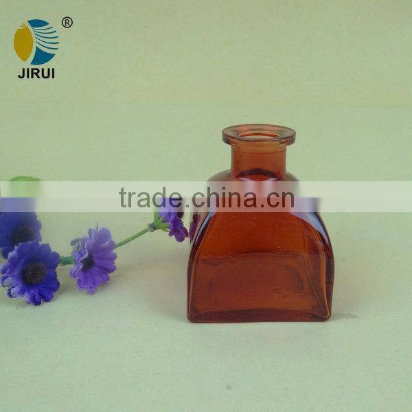 100ml pagoda color sprayed diffuser glass bottles and packaging