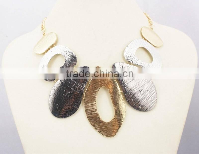 Fashion Women Jewelry Chunky Statement Necklace