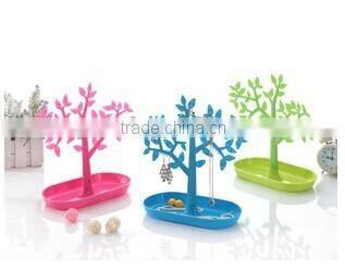 Customized artificial plastic tree for jewellery display made in china factory