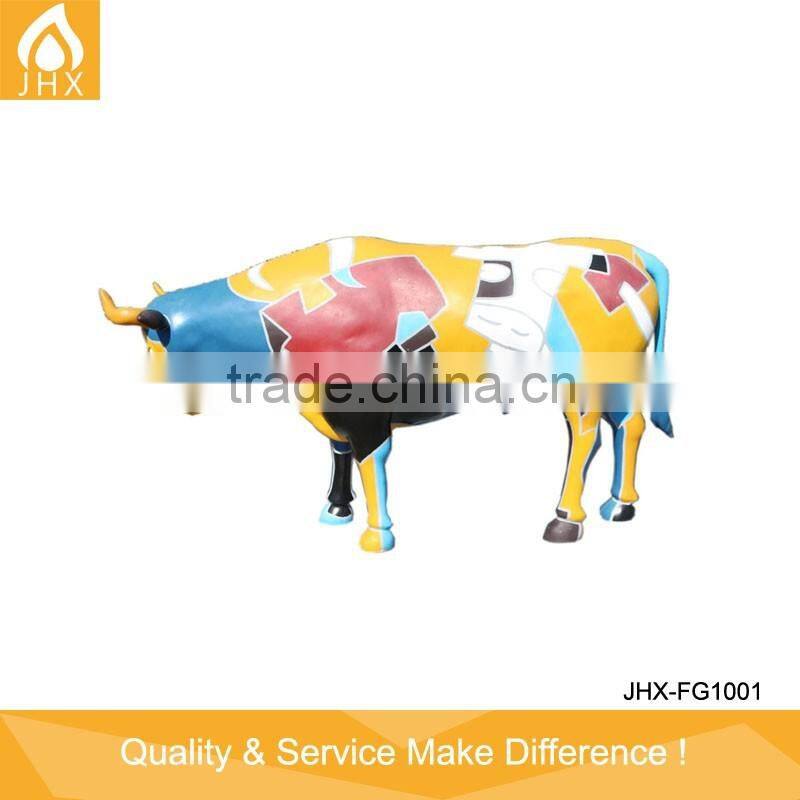 Fiberglass Sculpture Cow For Garden Decoration