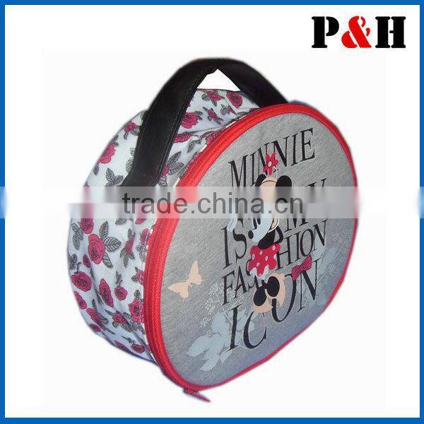 China Cheap Makeup Case Empty