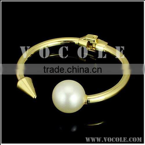 Spring design thin cuff gold stainless steel pearl bracelet
