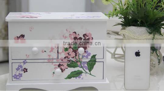 The princess Wooden jewelry box