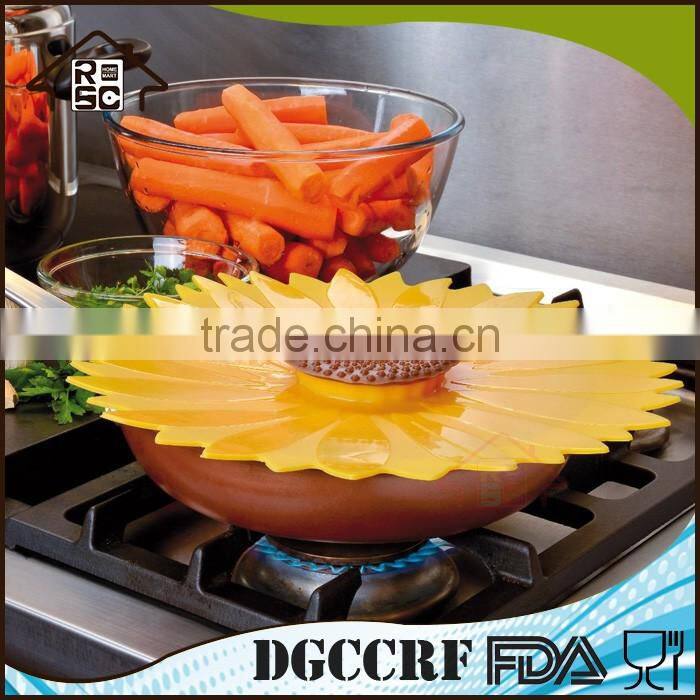 NBRSC Competitive Factory Price 11-inches Sunflower Lid Silicone Suction Bowl Lid Food Cover