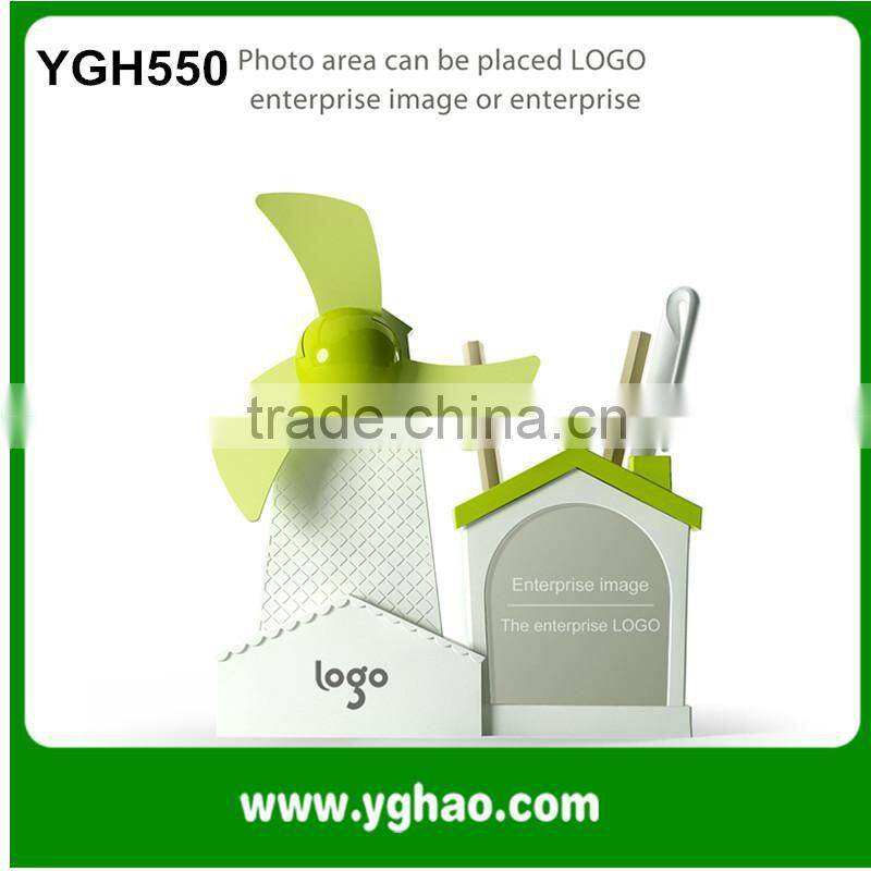 2016 Windmill shape Popular Desk Promotion Gift Mini USB Fan