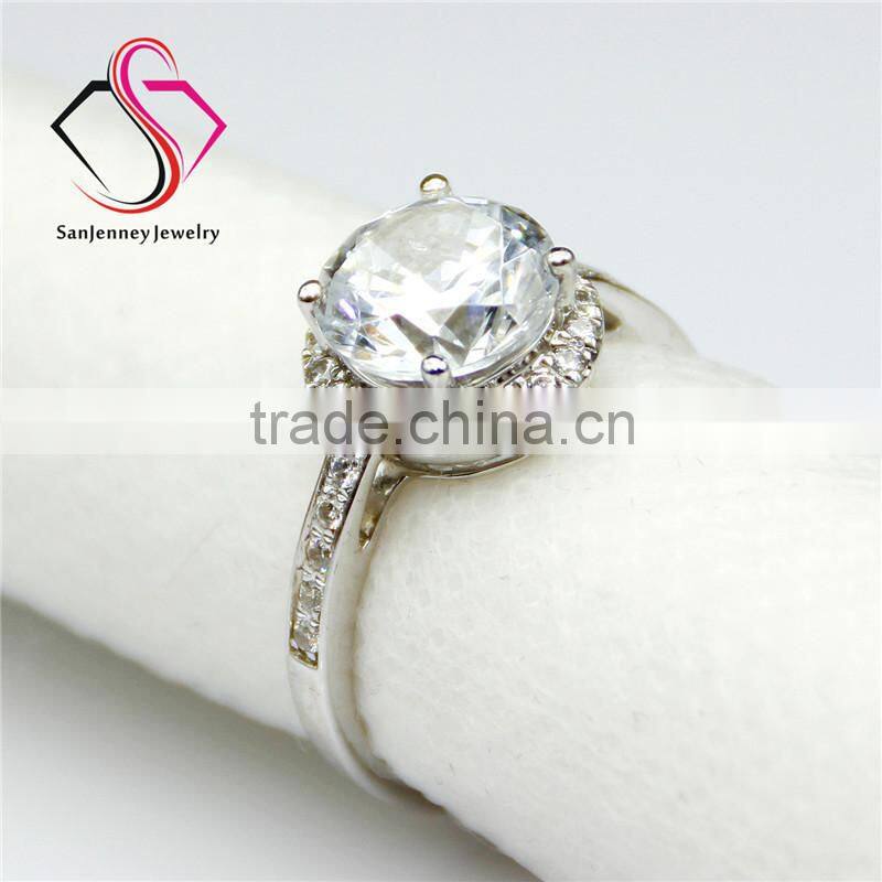 Round Brilliant Cut Moissanite 3CT 9.0mm Center 14k 18k White Yellow Gold Halo Diamond Engagement Ring