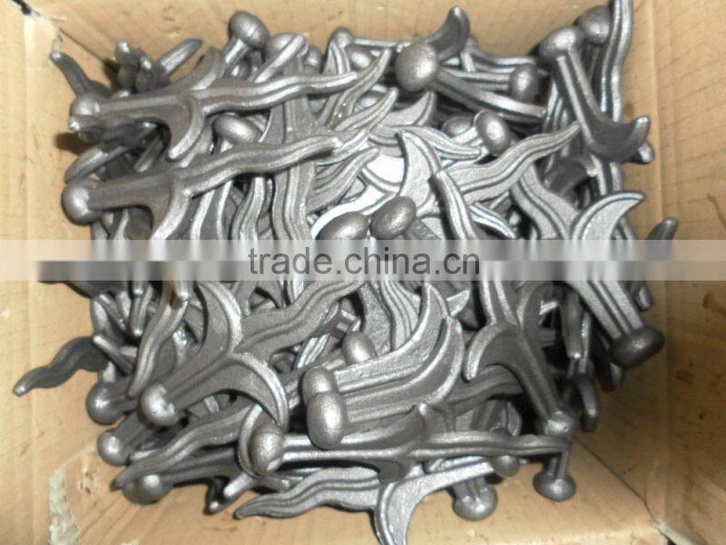 manufacturer hot sale wrought iron spearhead