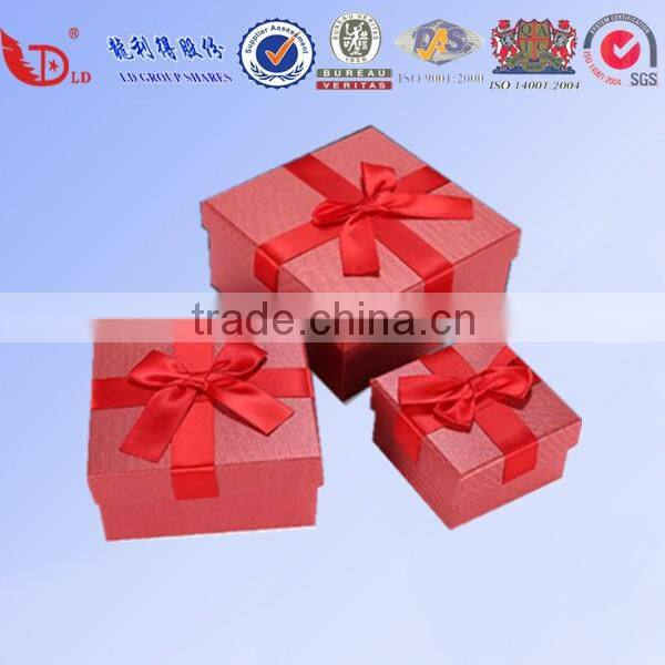 2016 Wholesale Custom Paper Gift Packing Box