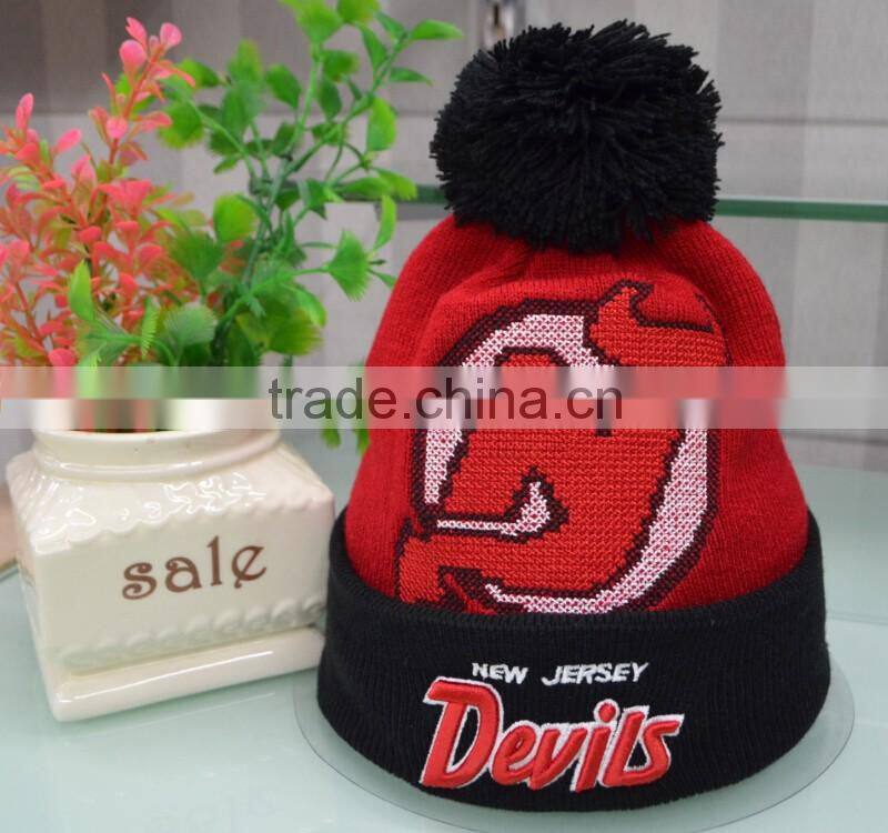 OEM wholesale custom beanie 3D embroidery logo pom pom beanie hat/knitted beanie cross-stitch