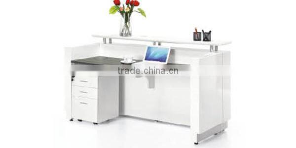 middle size high end modern white counter table
