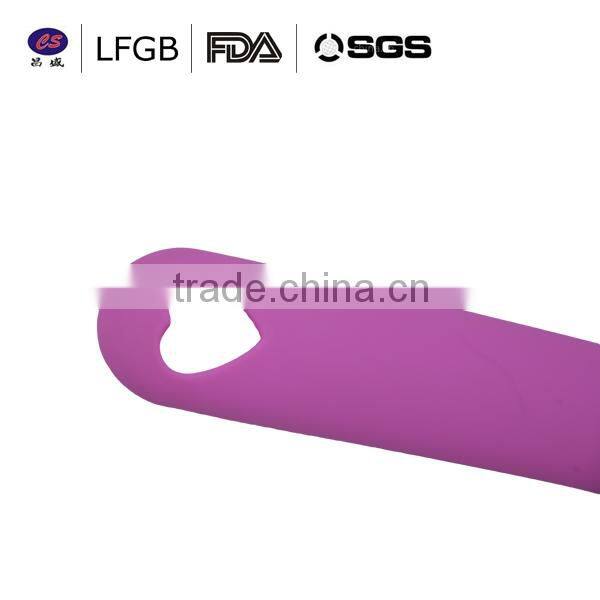 Professional customized attrive style lovely heart shape silicone spatula
