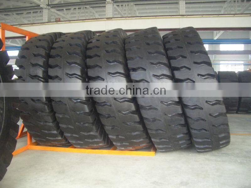 Military tyre 12.5-20