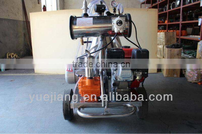oil and electrical vacuum pump milking machine