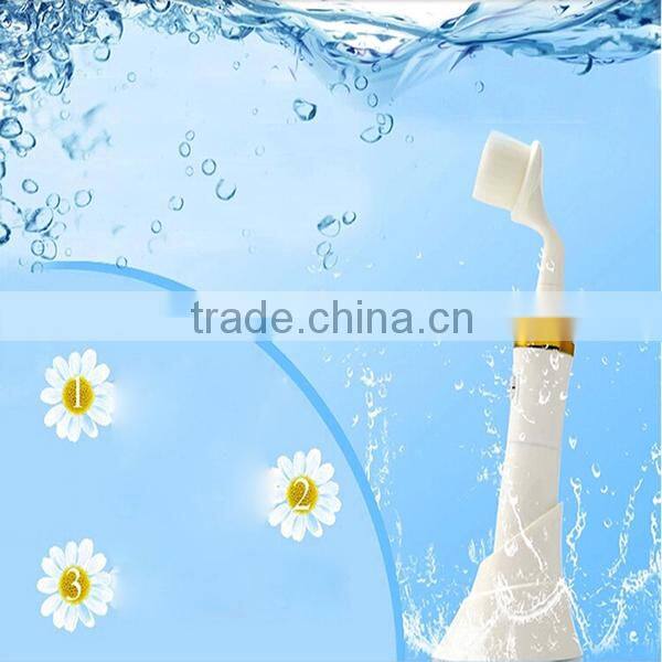 ABS material mini design electric rotating facial cleaning brush convenient in home use