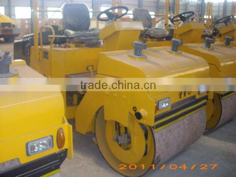Easy to operate double drum vibratory roller QLNC4B widely used in China in low price for sale