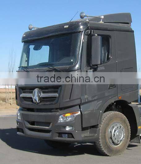 North Benz tractor truck,towing vehicle,towing vehicle