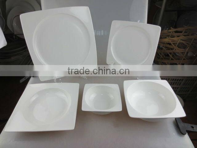 30 pcs porcelain dinnerware set