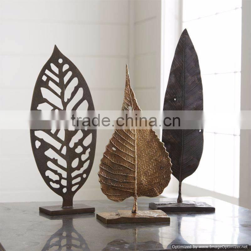 bone design metal fancy sculpture with stand