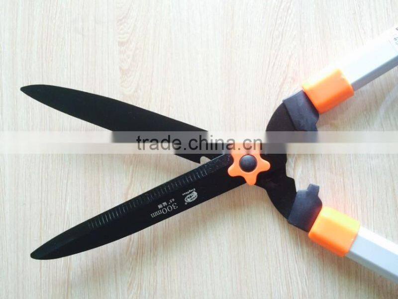 pruning shears Aluminum fence cut
