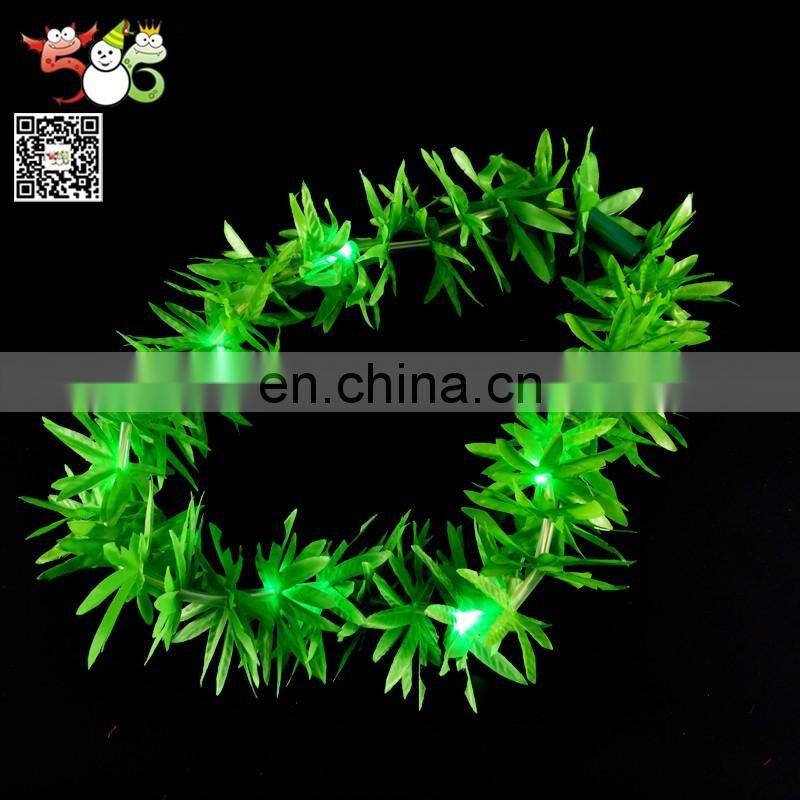 Professional manufacturer Halloween bat led flashing light up necklaces