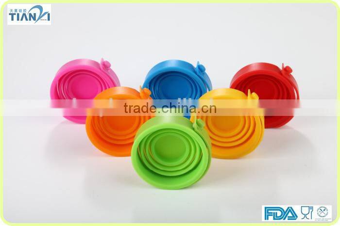 High Quality Cute Heat And Cold Resistant Silicone Water Cup with Handle
