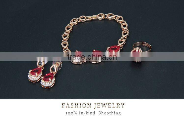 Dubai Golden Crystal Jewelry Sets Wholesale Gift Items From Zhejiang Fashion Jewelry Market