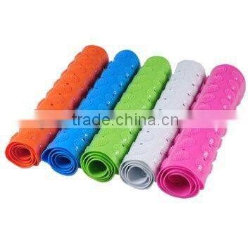 Pvc bathroom slip-resistant pad brief mats