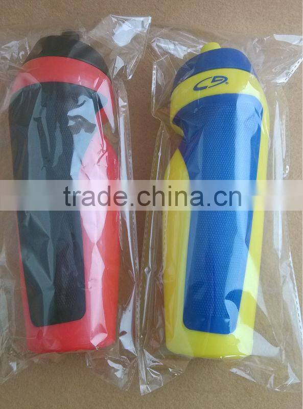 Plastic Sport Bottle 20 oz/600ml with two color lid