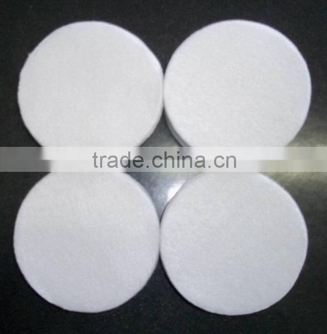 Cotton pads (viscose/polyester)