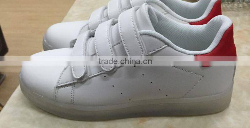 Hot selling led light kids sneaker shoes with USB charge led light up kids shoes