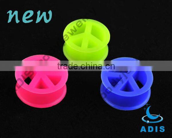 Beautiful Heart-shape Hollow Earring Red Silicon Tunnels