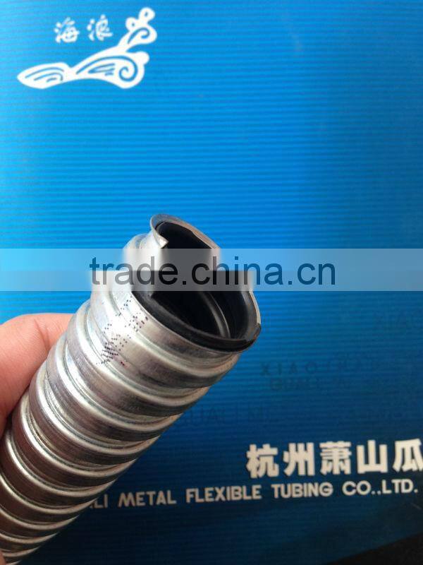 Plastic coated metal hose