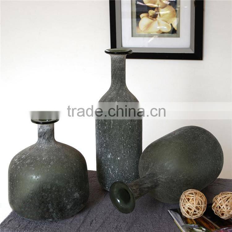 OUBOAO unique design handmade retro style smoke gray matte glass flower vase