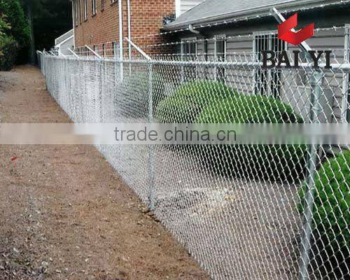 White PVC Coated Welded Wire Mesh Fence