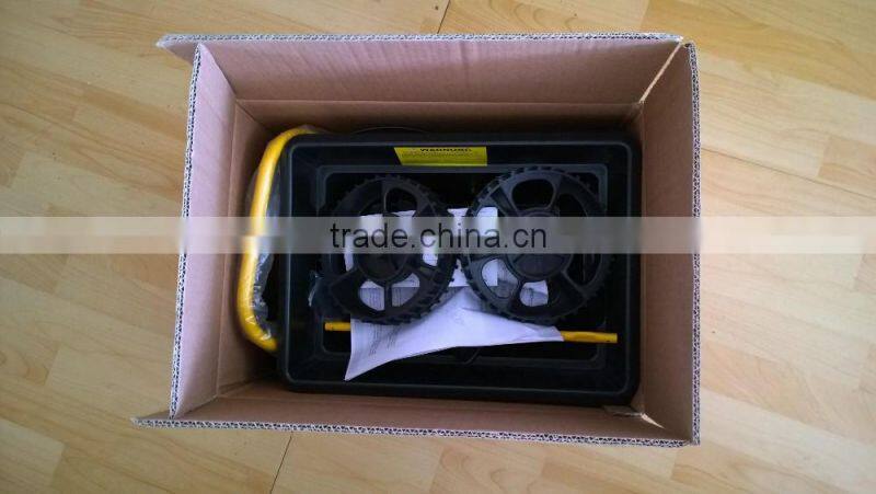 economic manual fertilizer salt spreader