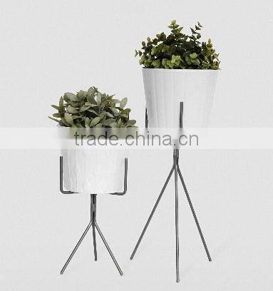 Manufacturer golden metal iron frames garden wire metal flower pot holder,pot stand