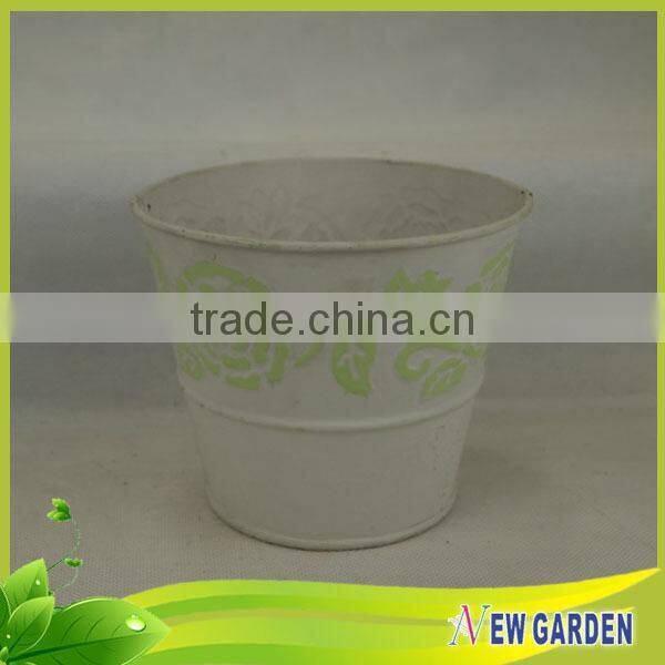 Beautiful metal planter / fancy flowers pot in various size and shape