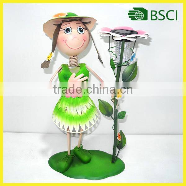 YS15069 Metal garden girl with solar light new
