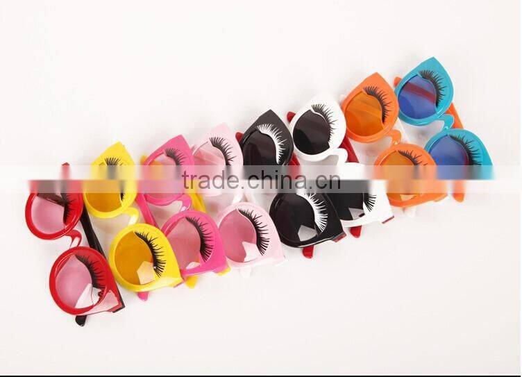 Orinigal Sun Glasses Wholesale Eyelash-Shape Party Sunglasses Kids Sunglases